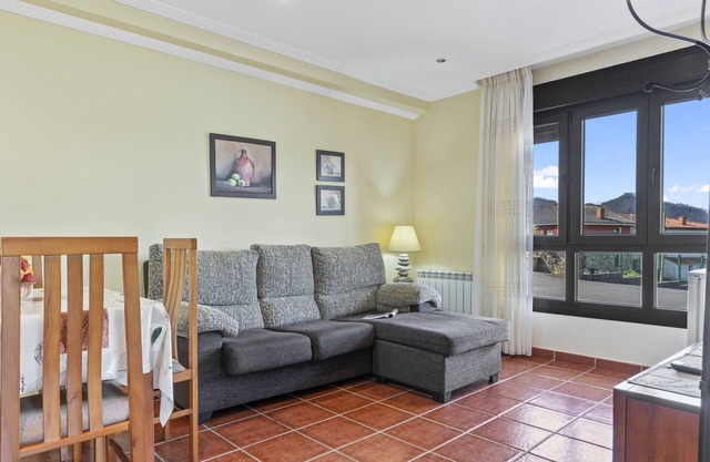 Appartement "Trigalin" avec vue sur les montagnes et jardin privé