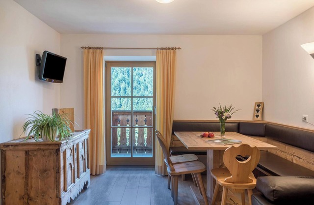 Appartement "Unterspisserhof App Sonnenblume" avec vue sur les montagnes, jardin et Wi-Fi
