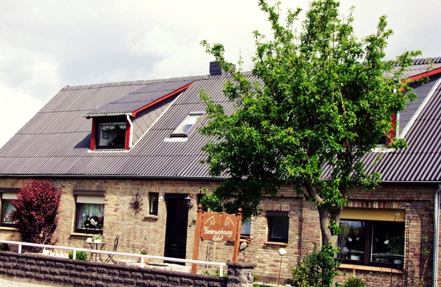 Appartement "Whg 2 - Ferien auf einem Resthof" avec vue sur la mer, jardin partagé et Wi-Fi.