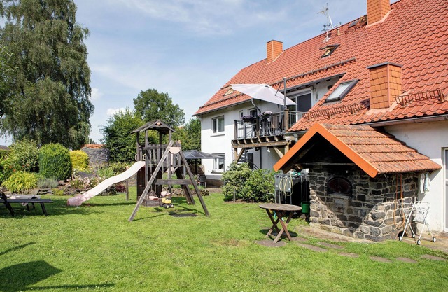 Appartement 'Ferienwohnung Wiesenschneiders' avec terrasse partagée, jardin partagé et Wi-Fi