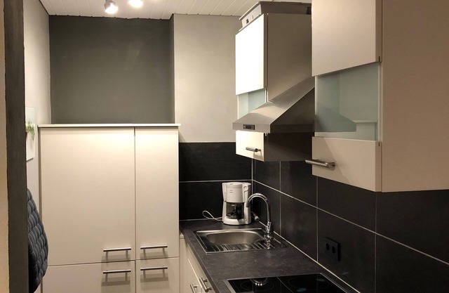 Apartment with east-facing balcony, mountain view, quiet, 36sqm