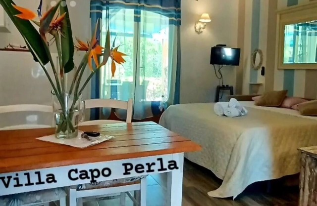 Nouvel appartement avec porches en plein air et jardin, près de la plage.