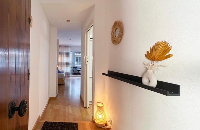 Appartement avec piscine à 300m plage et gare