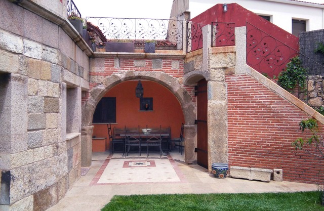 Appartement avec jardin et piscine
