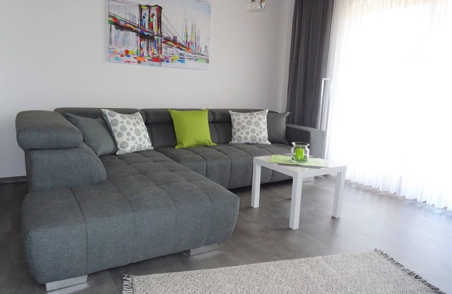 Appartement avec jardin près de Playmobil FunPark et Nuremberg (S-Bahn)