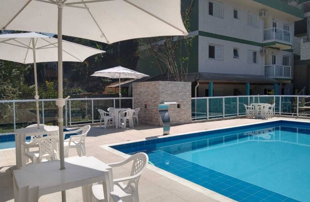 Appartement avec piscine et zone de loisirs, 2 chambres à coucher, meublé, à côté de Martim de Sá