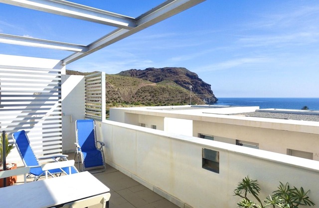 Appartement avec vue mer avec piscine et wifi
