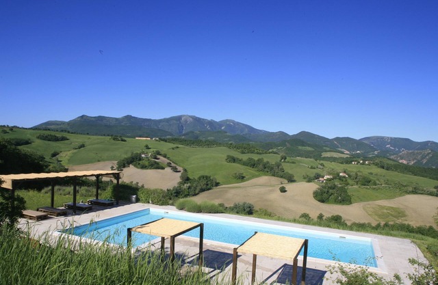 Appartement avec piscine près d'Urbino / Gubbio / mer-10% d'ici décembre 2019
