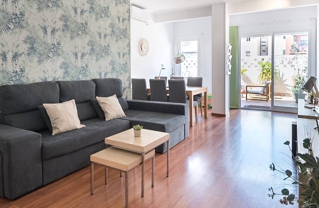 Appartement avec terrasse à deux pas de Montjuic