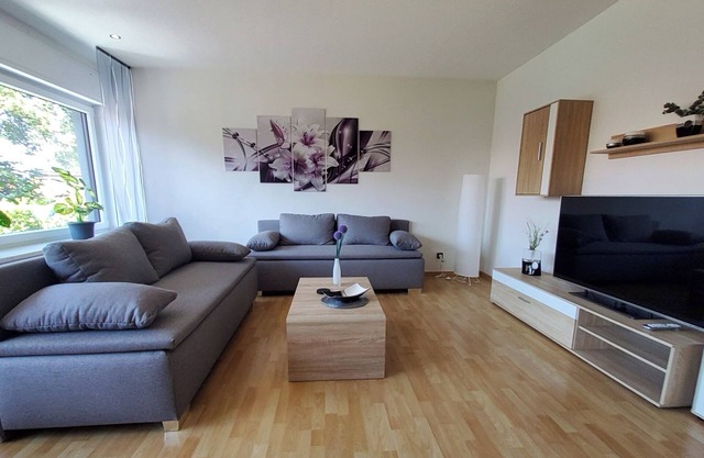 Appartement "Wohnung 5" avec terrasse partagée, balcon et Wi-Fi