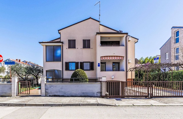 Appartement Zoki 2 by Interhome