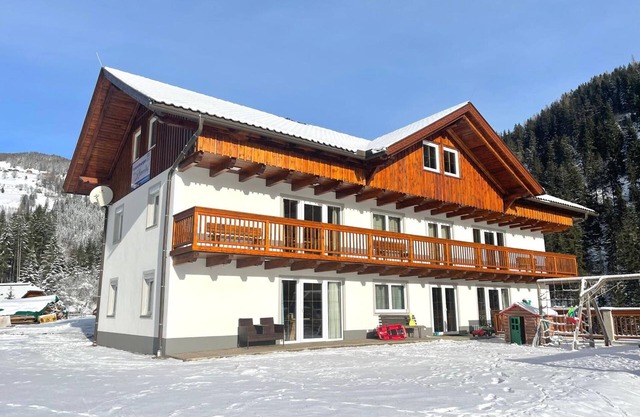Appartement "Zum Klammlhof" avec vue sur les montagnes, terrasse privée et Wi-Fi