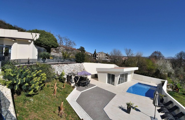 Appartements Lux with pool (117141-A1) - Matulji