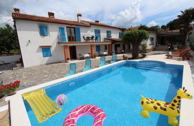 Apartments Midea 2