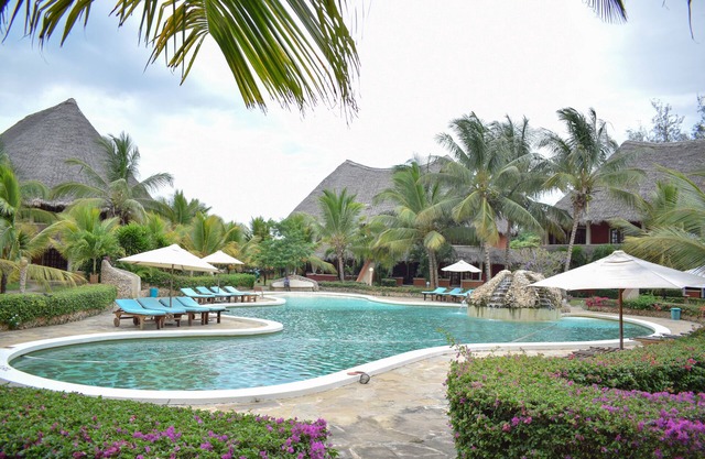 APPARTEMENTS AVEC ACCÈS DIRECT À LA PLAGE À MALINDI, KENYA.