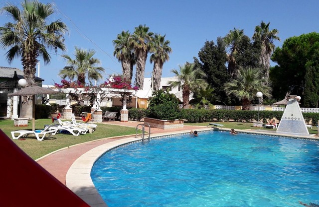 APCOSTAS San Antonio / Trois Chambres