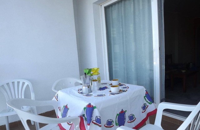 APCOSTAS San Antonio / Trois Chambres