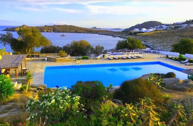 Apollon House on the Sea