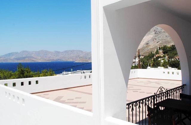 Apollonia Hotel