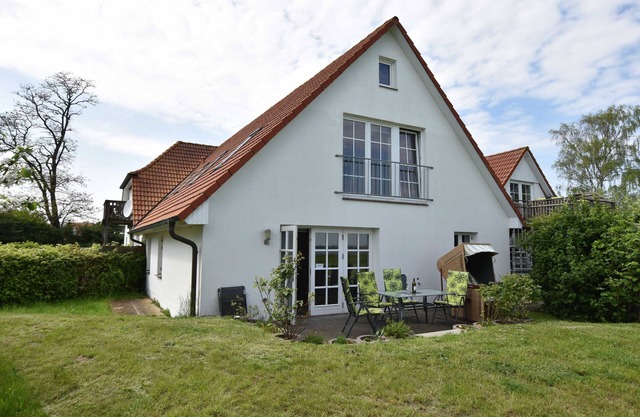 App.1 / 3-room (5 adults + 1 child), ground floor, with water view - Ferienwohnungen Zum Breitling OVS 691
