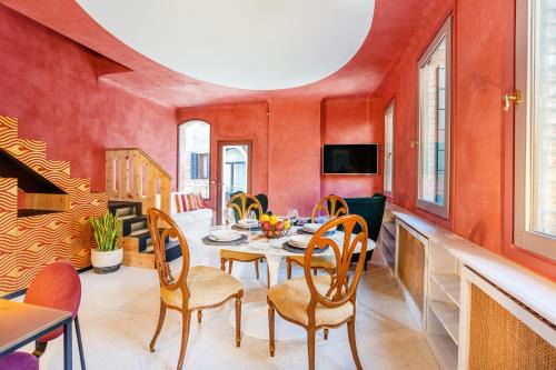 Appartamento di lusso con terrazza sull'acqua