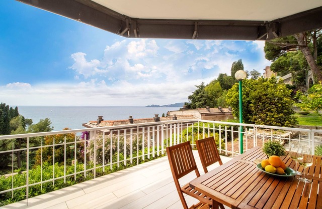 Appartamento LA TERRAZZA DI CHARLIE-Affitti Brevi