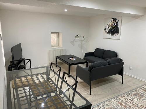 Appartement 2ème étage 42m2 hyper centre ville/parking gratuit