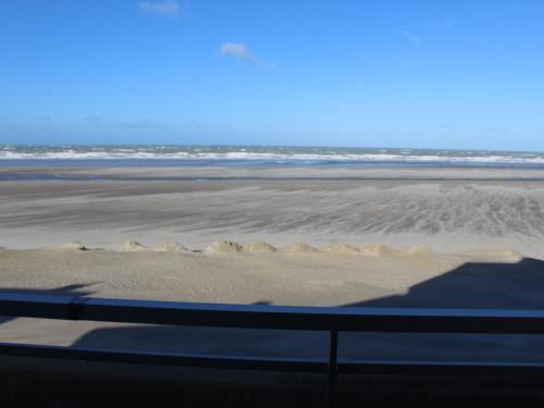 Appartement 2 chambres, balcon, animaux admis, WIFI - FR-1-482-4