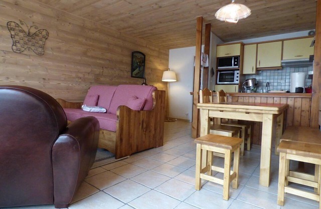 APPARTEMENT 2 pièces + hall habitable -ALPE D'HUEZ CENTRE STATION