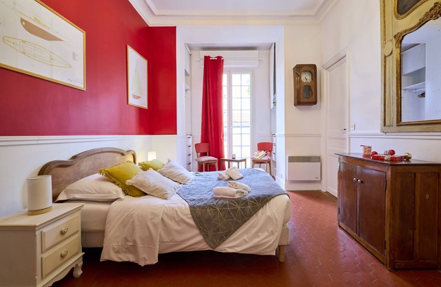 Appartement 5 pièces de 120m2 Nice Centre Proche Mer