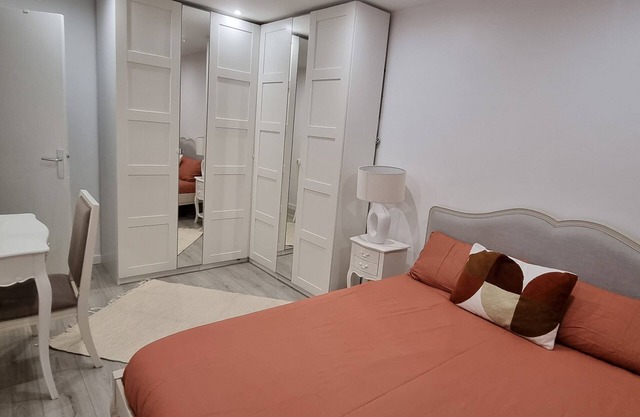 Appartement 80m² pour 7 personnes proche Paris et Versailles idéal JO