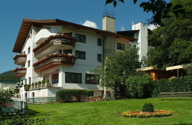 Appartement & Aparthotel Stern