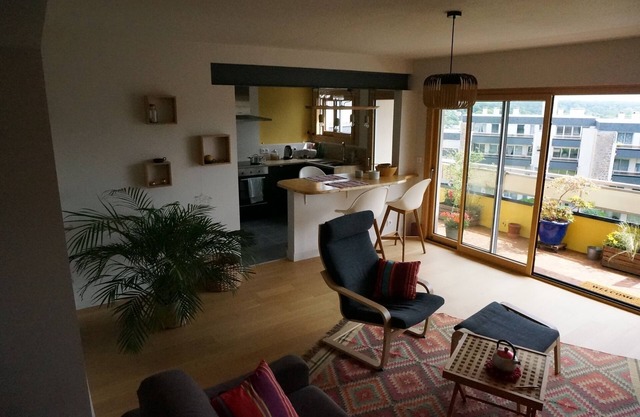 Appartement chaleureux à 10min de la plage dans résidence calme.
