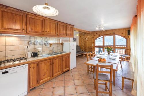 Appartement charmant au coeur de Le Coin vue montagne 64 m²