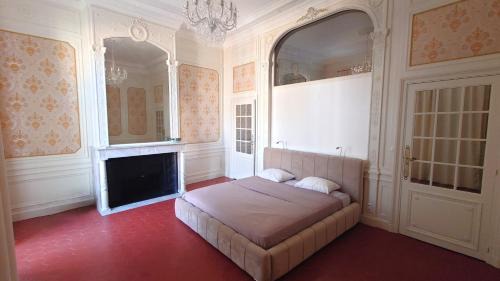 Appartement Haussmannien face aux halles