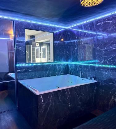 Appartement luxueux avec jacuzzi