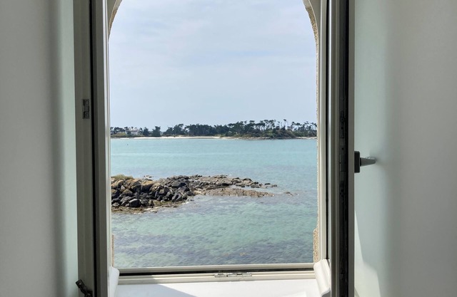 Appartement neuf vue mer dans villa de charme