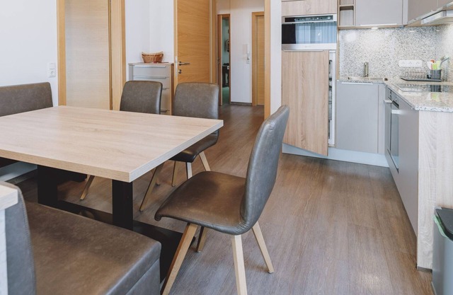 Appartements Sulzer - TOP 21, Balcony & sauna