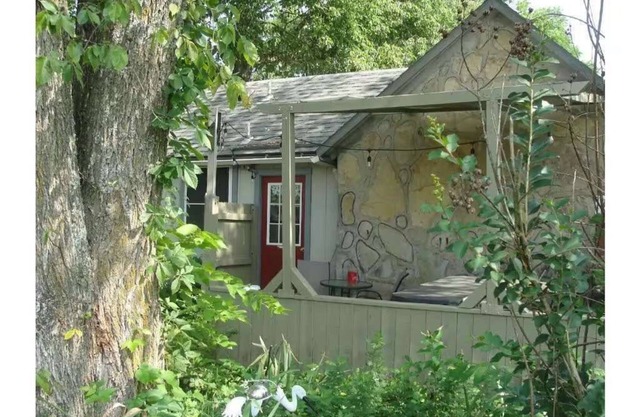 Apple Blossom Cottage