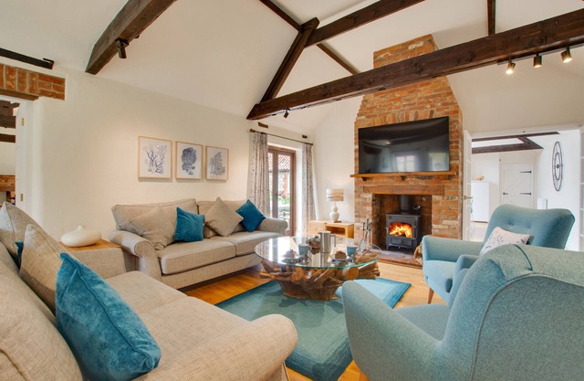 Apple Tree Barn - Quatre Chambres Maison, Couchages 7