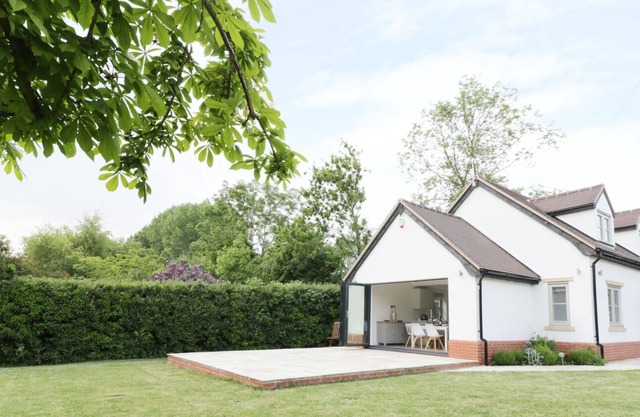 Appletree Cottage, PERSHORE