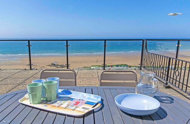 Apt 16, Seaviews, Slps 5 | Indoor Heated Pool