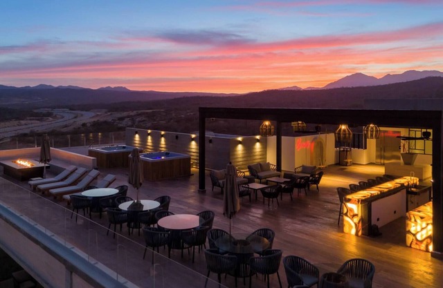 Apt #20, #22, #24 gpo 16 px Vista mar