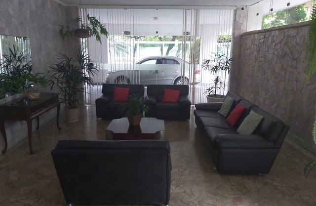 apt 450 mts plage - barbecue (payant), salle de jeux, 2 places de parking -