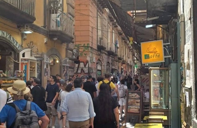 Apt Decumano Napoli city center @SpaccaNapoli