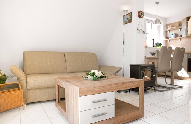 Apt. OSTSEEWOGE - Cozy living just 500 meters from the natural beach