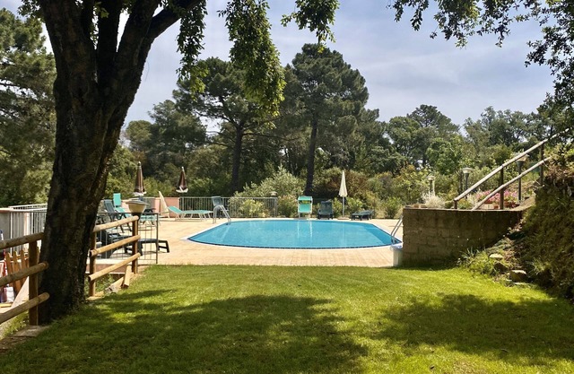 Maison de vacances avec piscine. Appartement de trois pièces 5/6 pl.