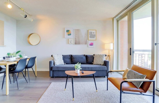 Splendid Ballston Apartment