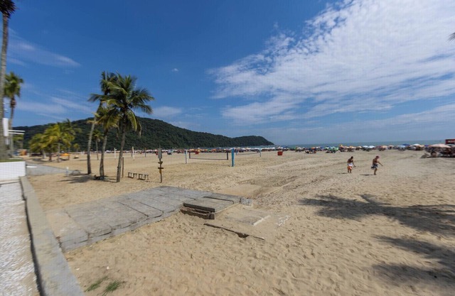 Apto com ar e WiFi a 200m da Praia Canto do Forte