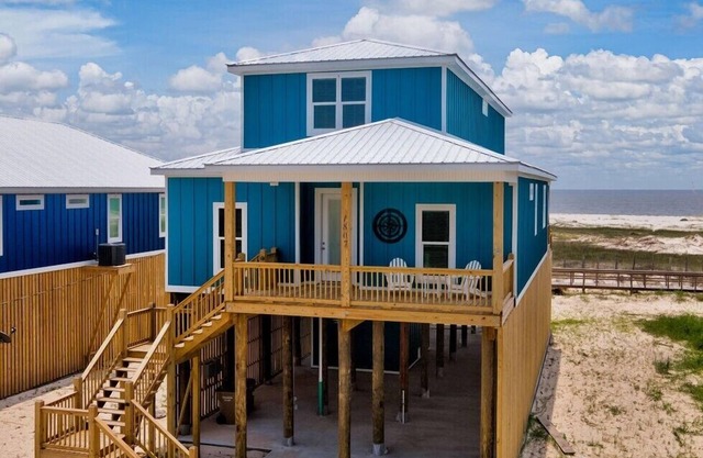 Aqua Pearl | July 4th cancellation!